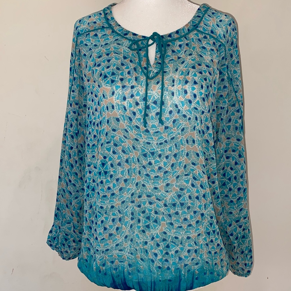 Lucky Brand elastic waist floaty blouse in teals, blues and grays Sz M EUC